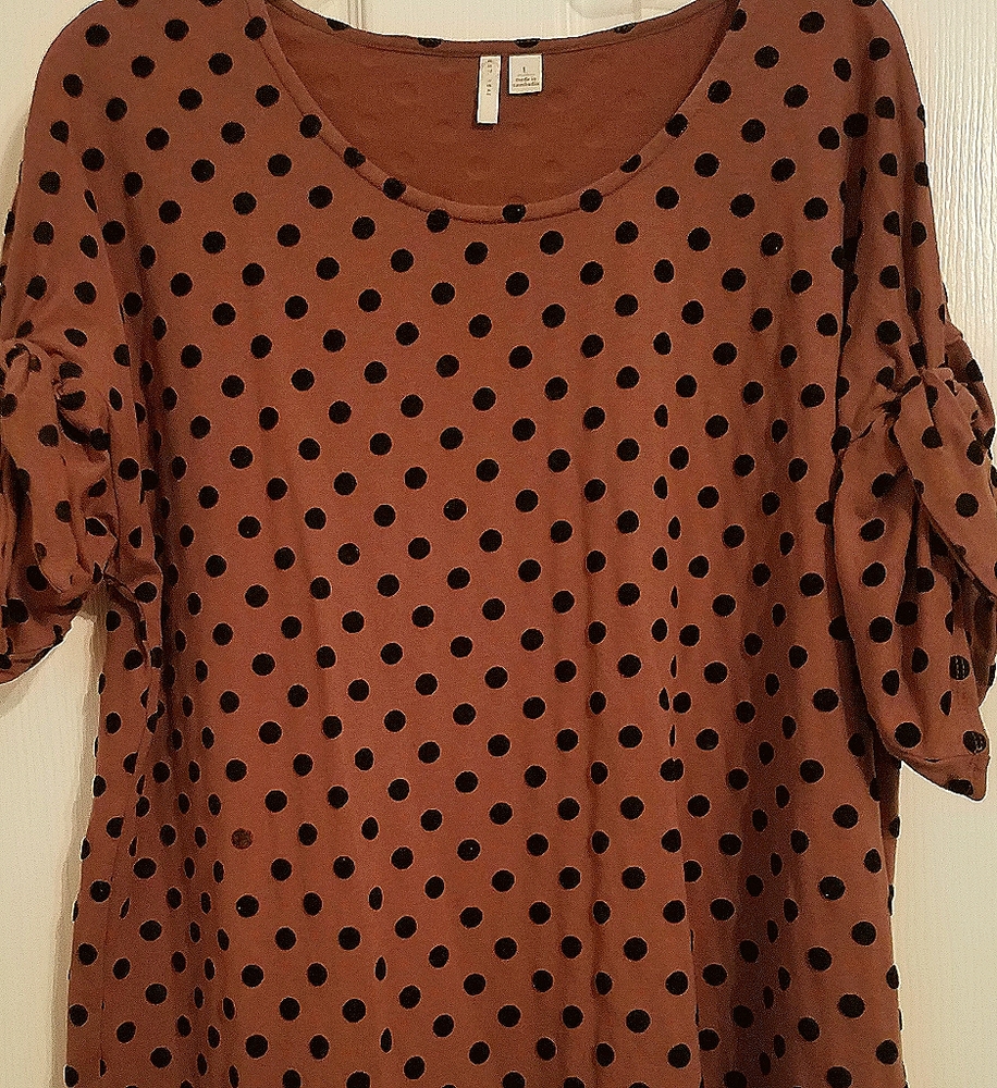 Cato Brown top with back felt polkadots L